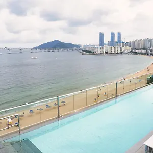 아쿠아펠리스 호텔