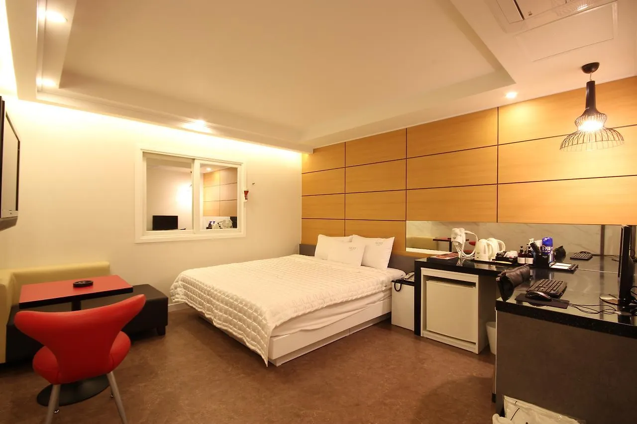 Nuri Hotel Gwangalli Busan Motel